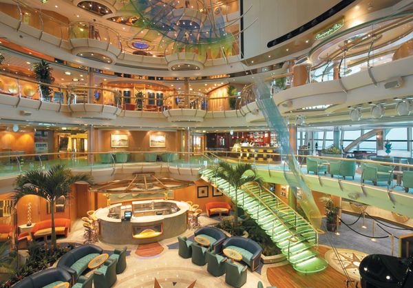 RCI_Serenade_Centrum