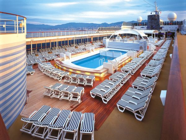 sun deck