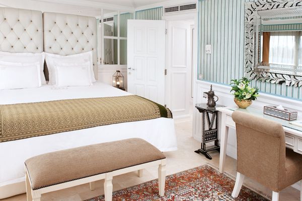 ROYAL SUITE